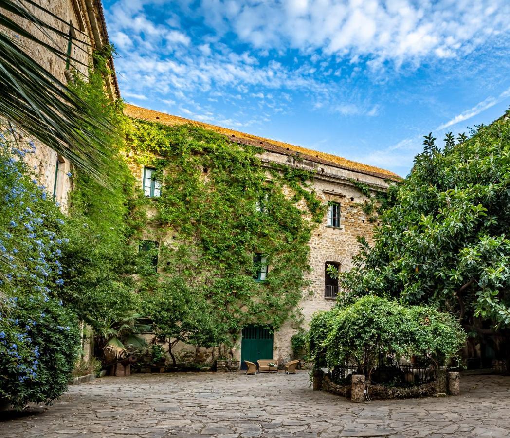 Palazzo Belmonte Hotel Santa Maria di Castellabate Exterior photo